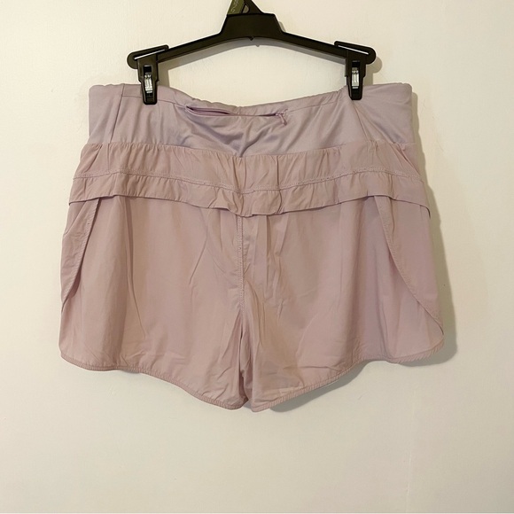 Fabletics Austyn Running Shorts Lavender Lilac Sky Purple White Athletic XL - Picture 6 of 8